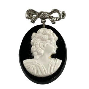 Vintage Cameo Brooch Pin With Bow Design & Black Acrylic Oval Base